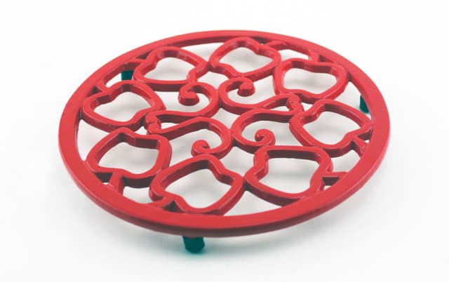 BergHOFF Apple Cast Iron Trivet, Red