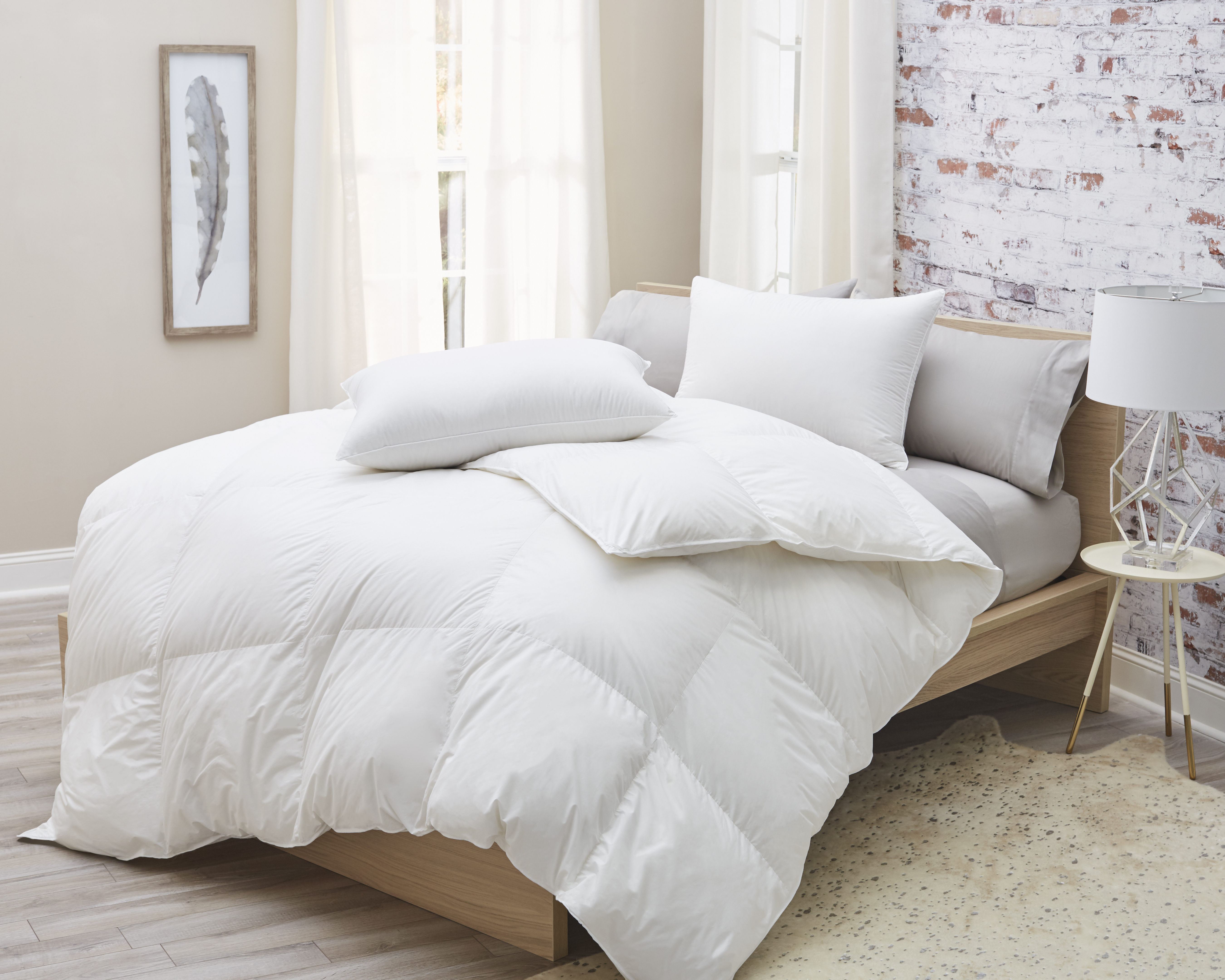 350tc-german-batiste-down-comforter.jpg